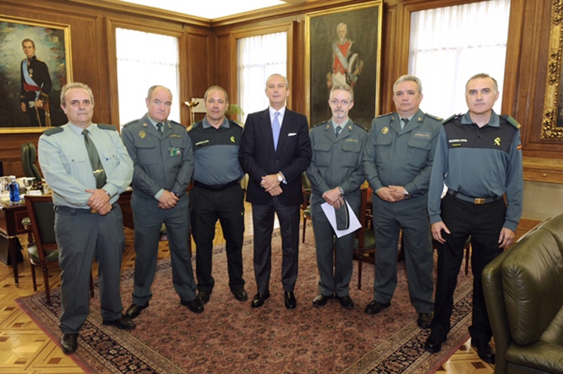 Representantes de las asociaciones se han reunido con el Director General de la Guardia Civil.