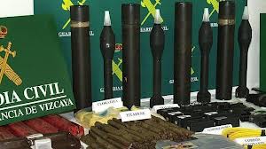 ETA anunciará en septiembre una entrega de armas o la ubicación de parte de sus zulos. Interior no se fía: cree que es un ‘anuncio trampa’