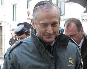 CUNDE EL SENTIMIENTO DE TRAICIÓN DE FERNÁNDEZ DE MESA A LOS MANDOS DE LA GUARDIA CIVIL