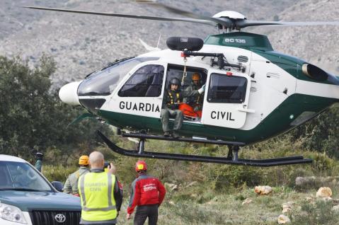 Interior comienza a trasladar a la fuerza a los especialistas de la Guardia Civil