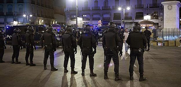 Juristas, policías y guardias civiles, divididos ante la nueva ley de seguridad privada