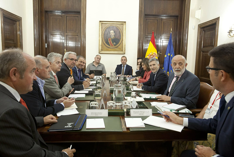 REUNIONES DE LAS ASOCIACIONES PROFESIONALES DE GUARDIAS CIVILES CON LOS RESPONSABLES MINISTERIALES