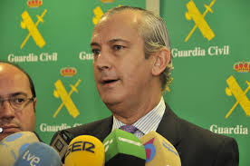 Director General ordena revisar el proyecto de RD de enseñanza