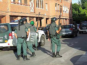 La insubordinación de la agente que se negó a usar el chaleco oficial puso en riesgo a los componentes del operativo