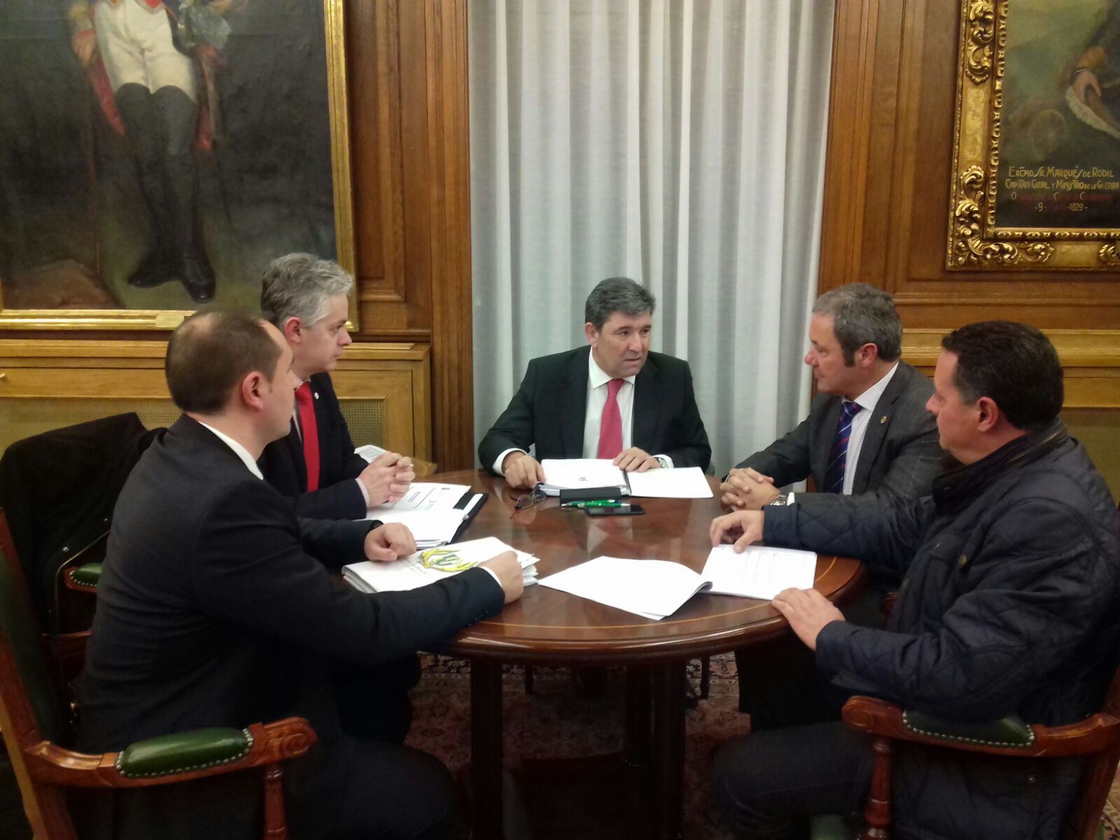 El Director General de la Guardia Civil propone al Secretario de Estado de Seguridad la creación de una Comisión paritaria que estudie las diferencias salariales entre Policía y Guardia Civil
