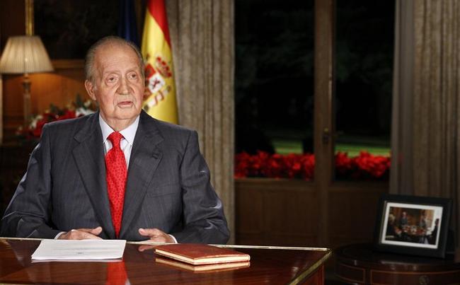 Crisis, ejemplaridad de los políticos y Cataluña, claves del mensaje del rey 