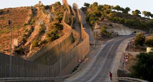 Polémica por el uso de balas de goma contra los inmigrantes en Ceuta